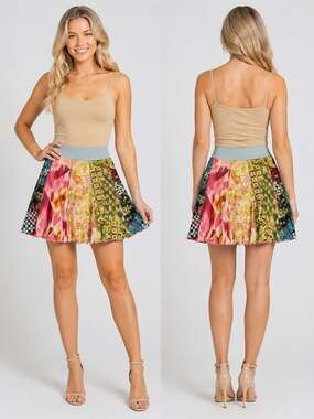 Laura Hlavac Patchwork Print Mini Skirt Size S
M101